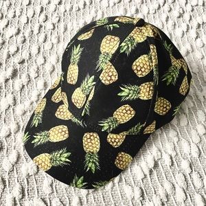 (💛2/$30) NWOT Pineapple Hat